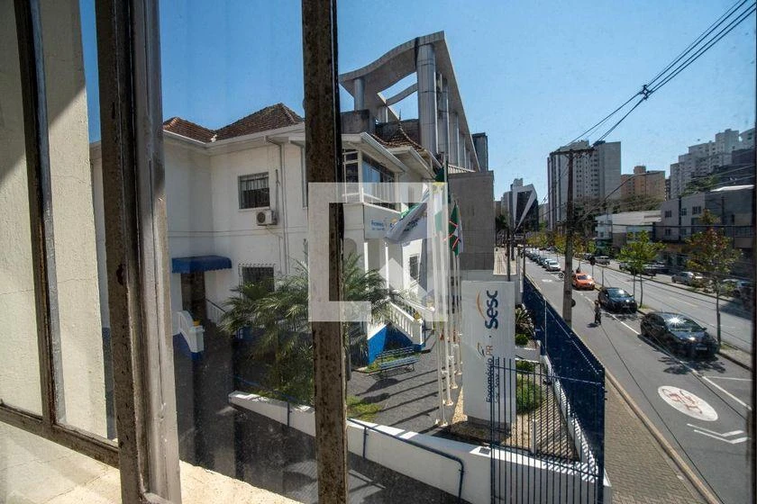 Сдаваемая квартира с 3 спальнями и 200 м² — photo 4