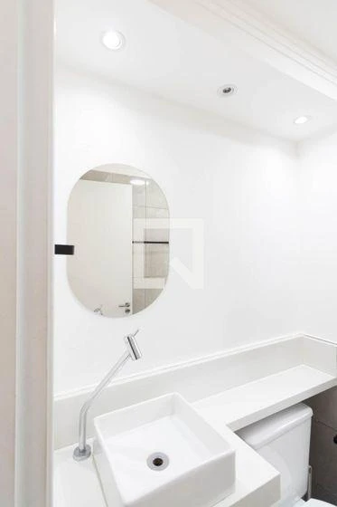 Пральна машина та 2 спальні: квартира 42 м² — photo 23