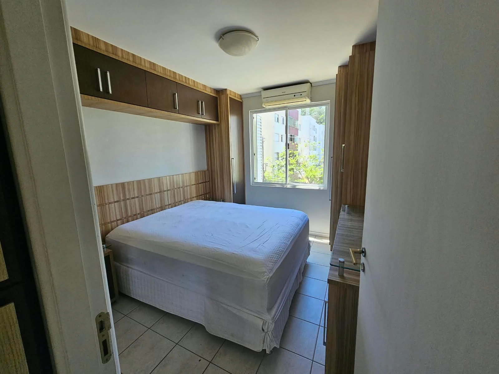 Departamento de 3 dormitorios con lavadora en Florianópolis — photo 10