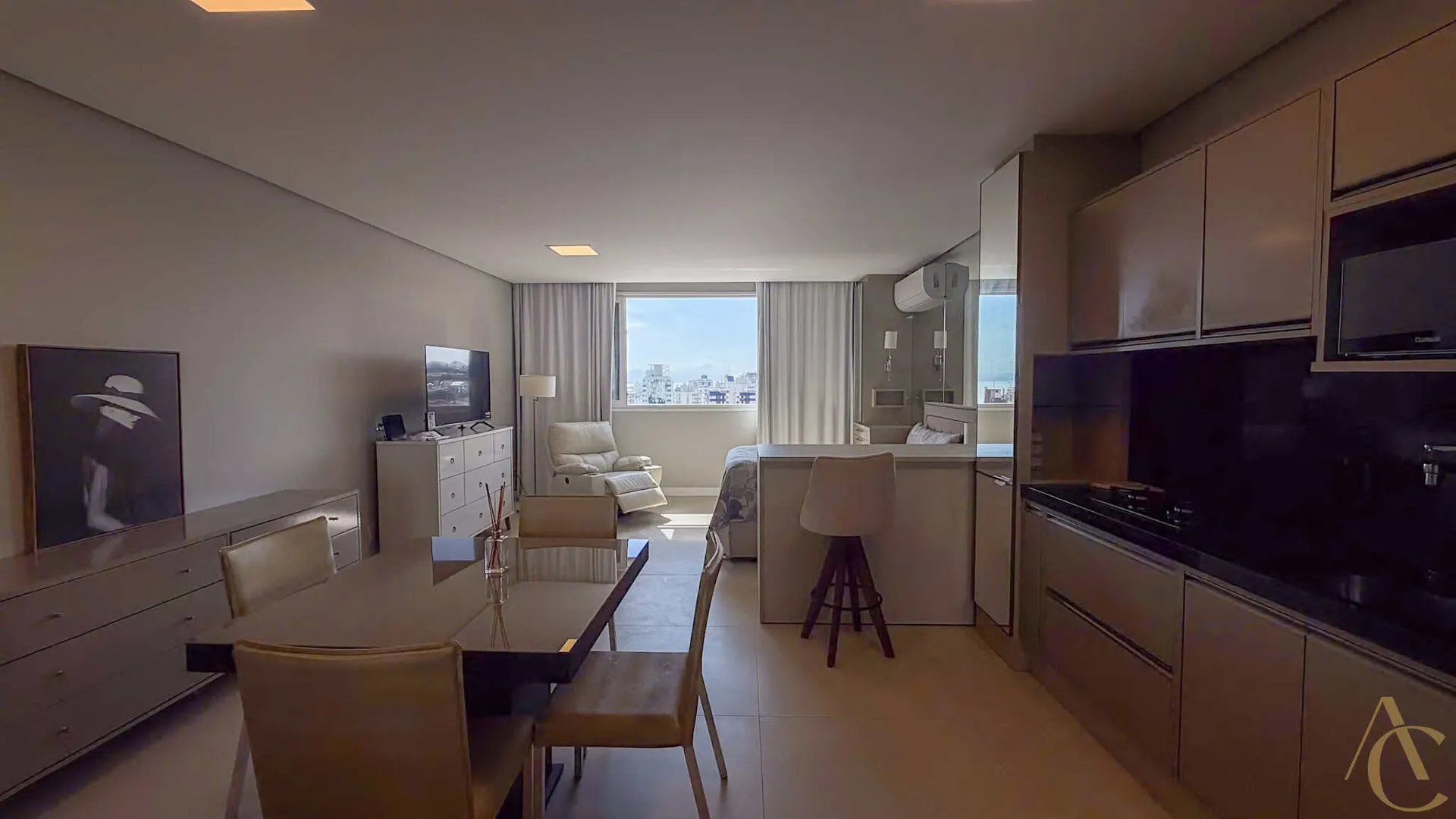 Furnished studio with glassed-in balcony and storage — photo 23