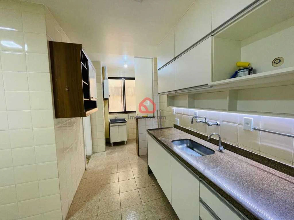 Apartamento de 200 m² com 4 quartos e 2 vagas — photo 4