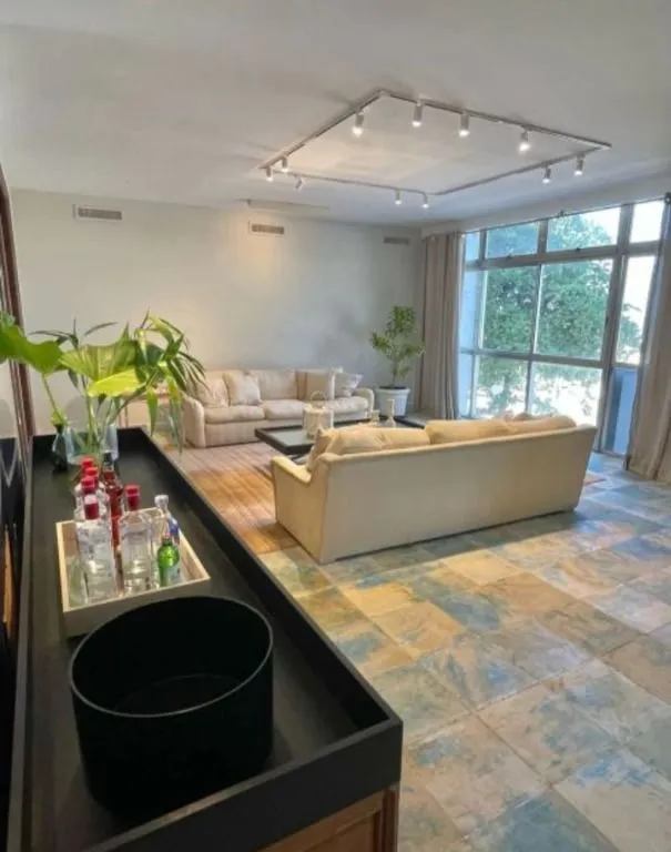 Ванна та 5 спалень: квартира 677 м² — photo 8
