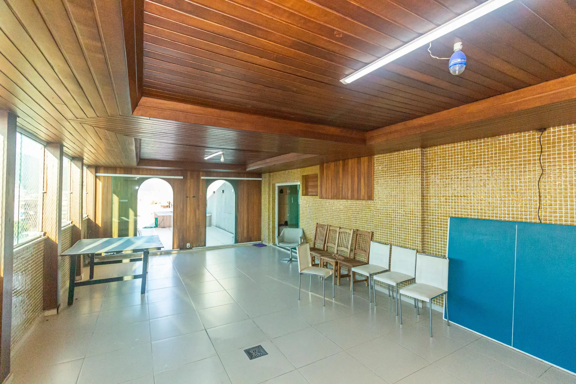 Apartamento mobiliado com 4 quartos e 3 banheiros — photo 27