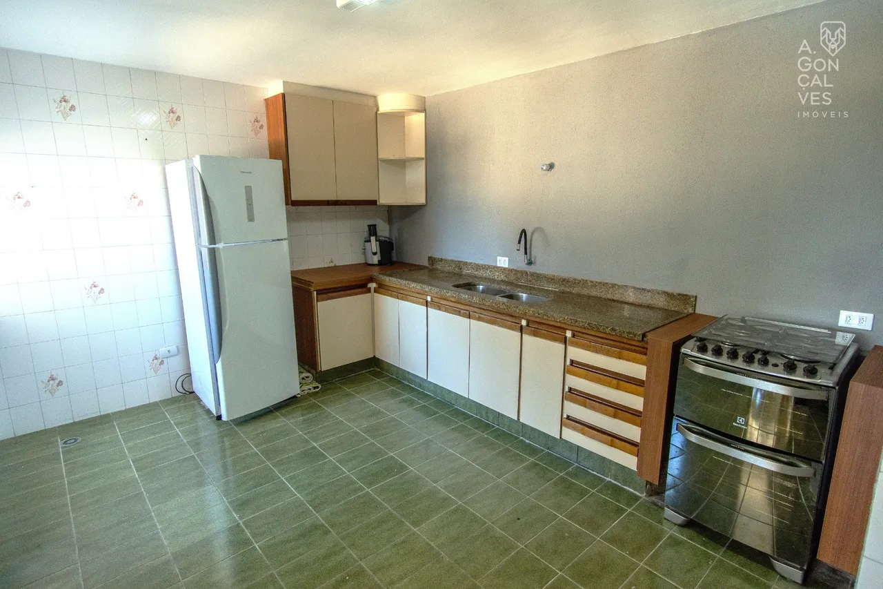 Furnished house with 5 bedrooms and a gas kitchen — photo 20