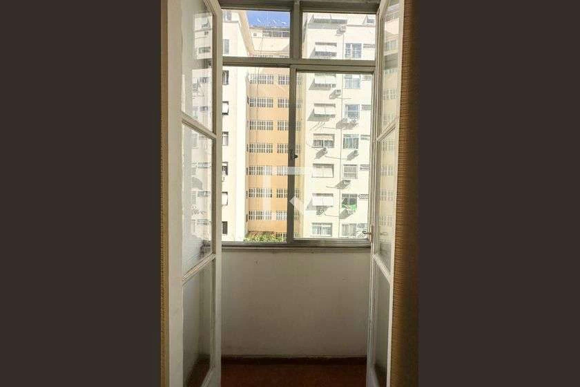 Furnished 4-bedroom apartment with 10 parking spaces — photo 21