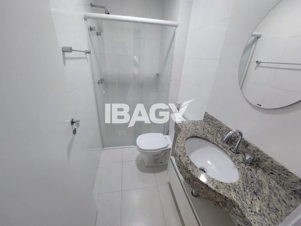 Квартира з 2 спальнями та відкритою кухнею з газом — photo 23