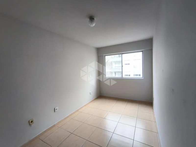 70 m² apartment with 2 bedrooms and 1 parking spot — photo 12