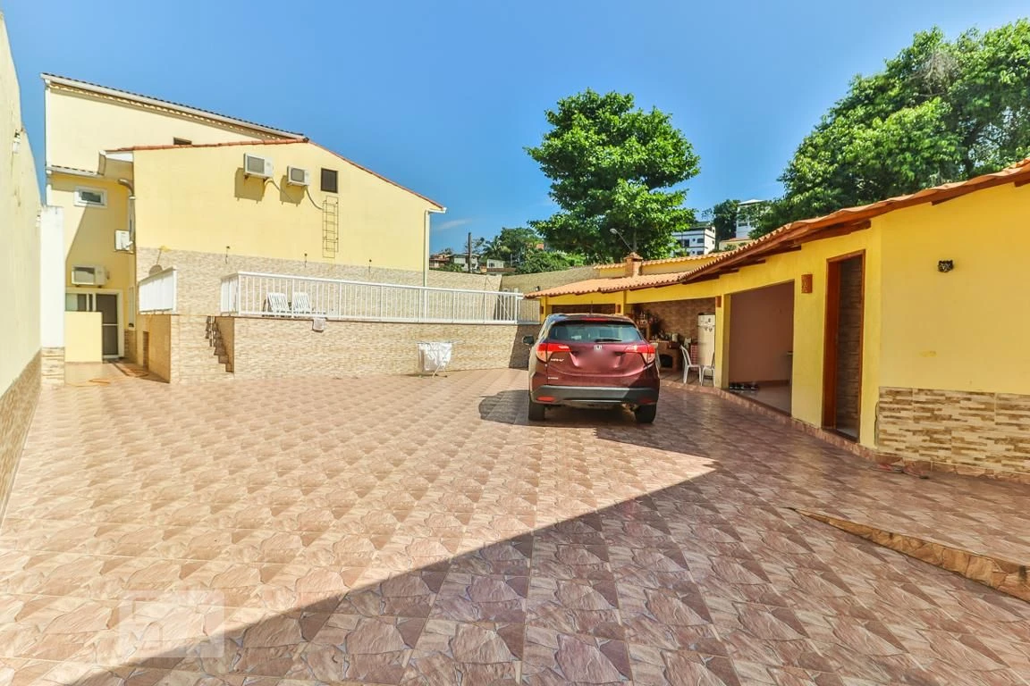 Furnished house with 3 bedrooms and private yard — photo 18
