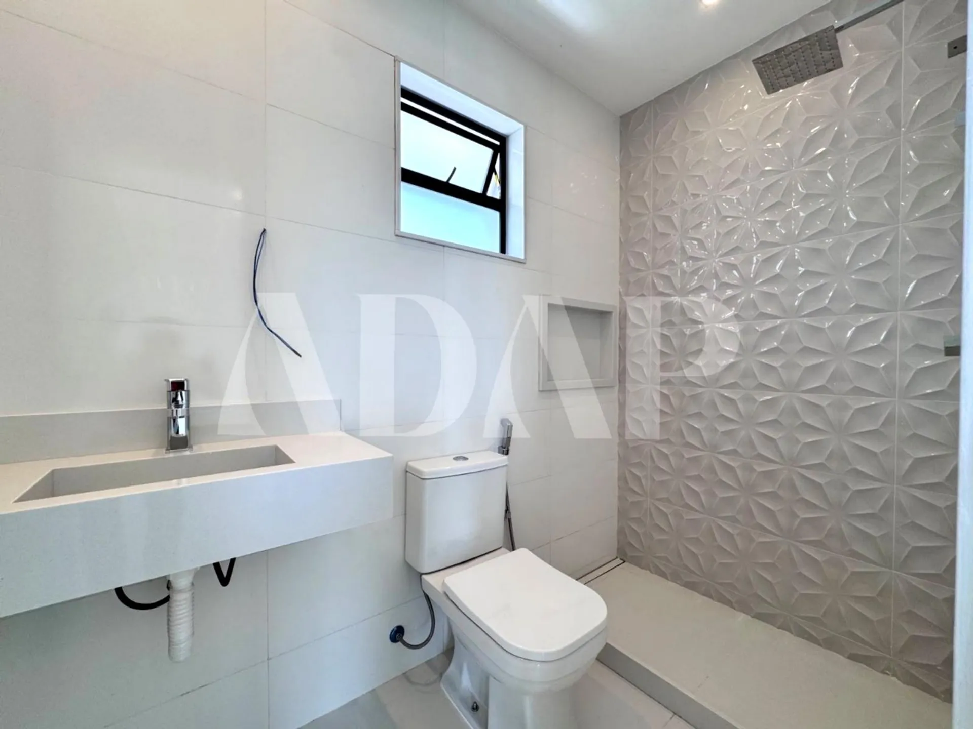 4-bedroom apartment with a mountain view in Rio de Janeiro — photo 21