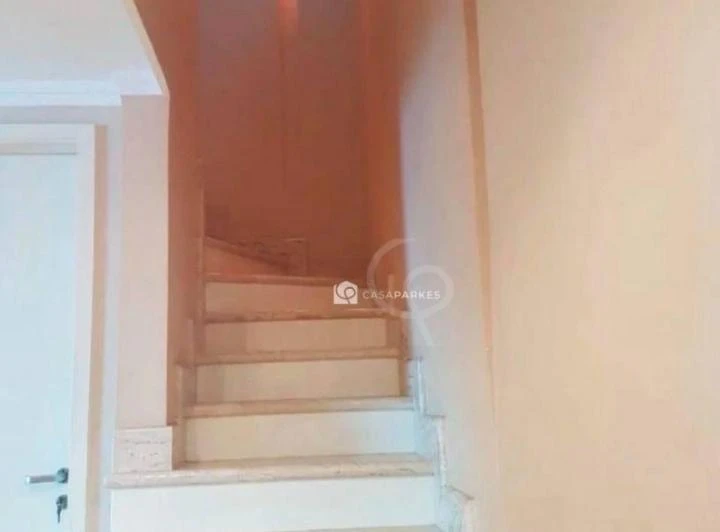 Apartamento de 225 m² com varanda envidraçada — photo 8