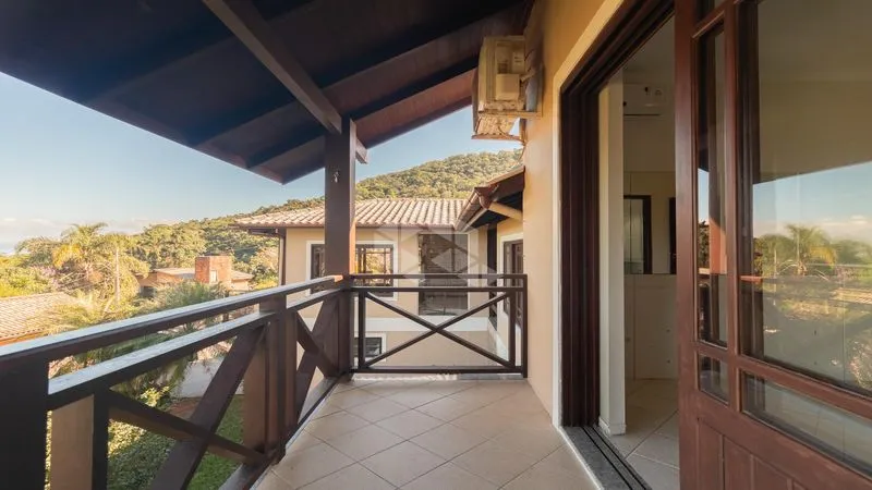 Furnished house 314 m² with 6 bedrooms and 4 parking — photo 4