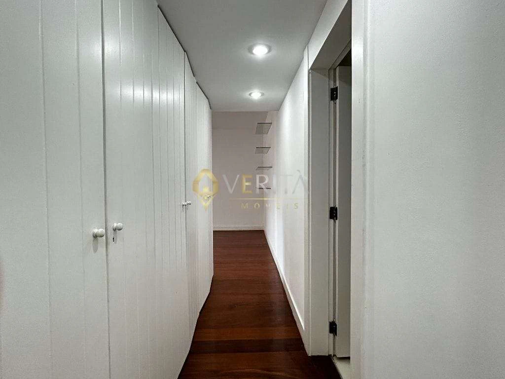 4-bedroom apartment with 4 en-suite baths and 380 m² — photo 8