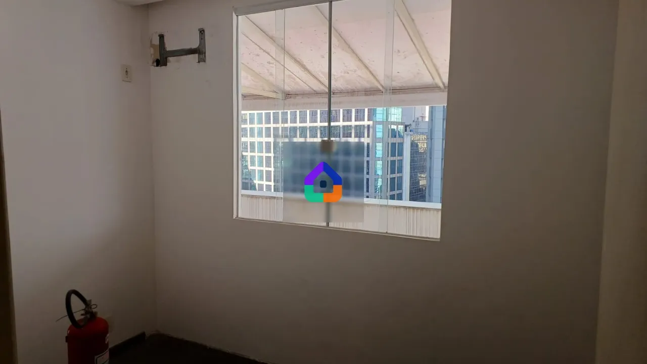 Duplex penthouse with 5 bedrooms and balcony — photo 2