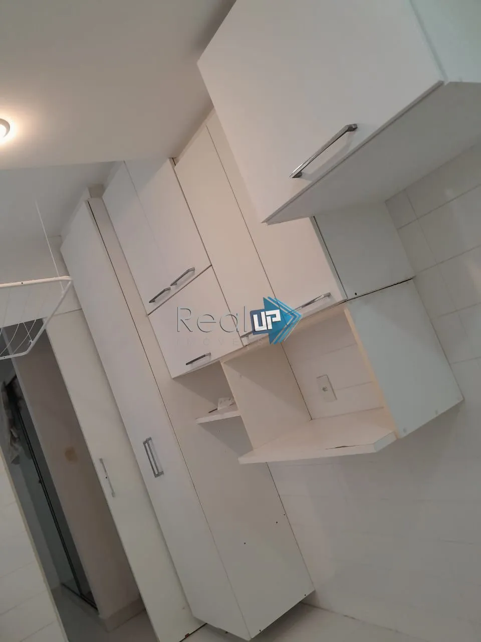 Apartamento para locação com 2 dormitórios e 2 banheiros — photo 2