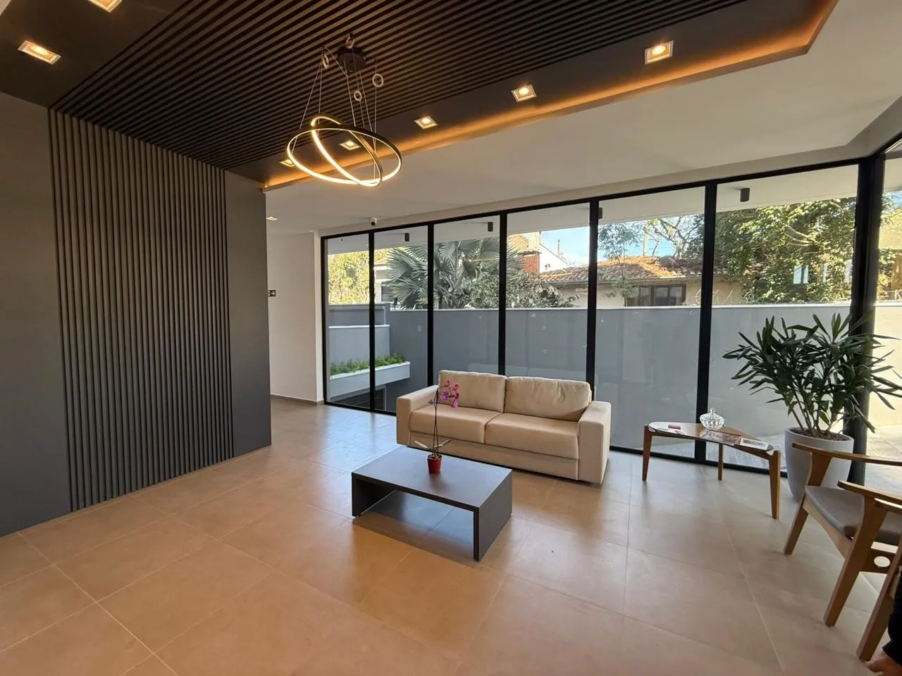 1-bedroom furnished apartment with open-plan kitchen 33 m²