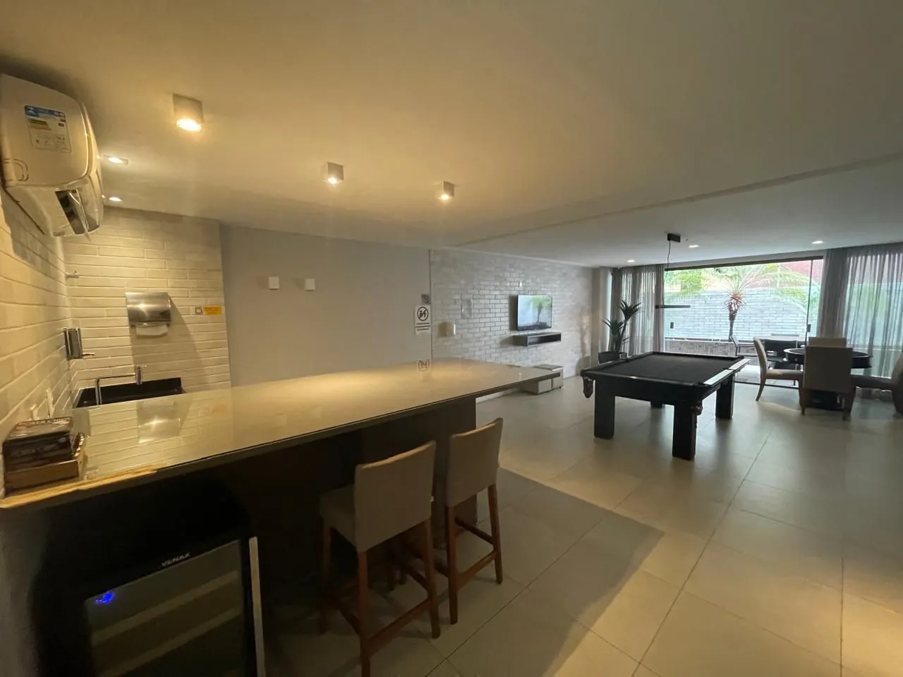 Furnished apartment with 2 bedrooms and balcony — photo 25