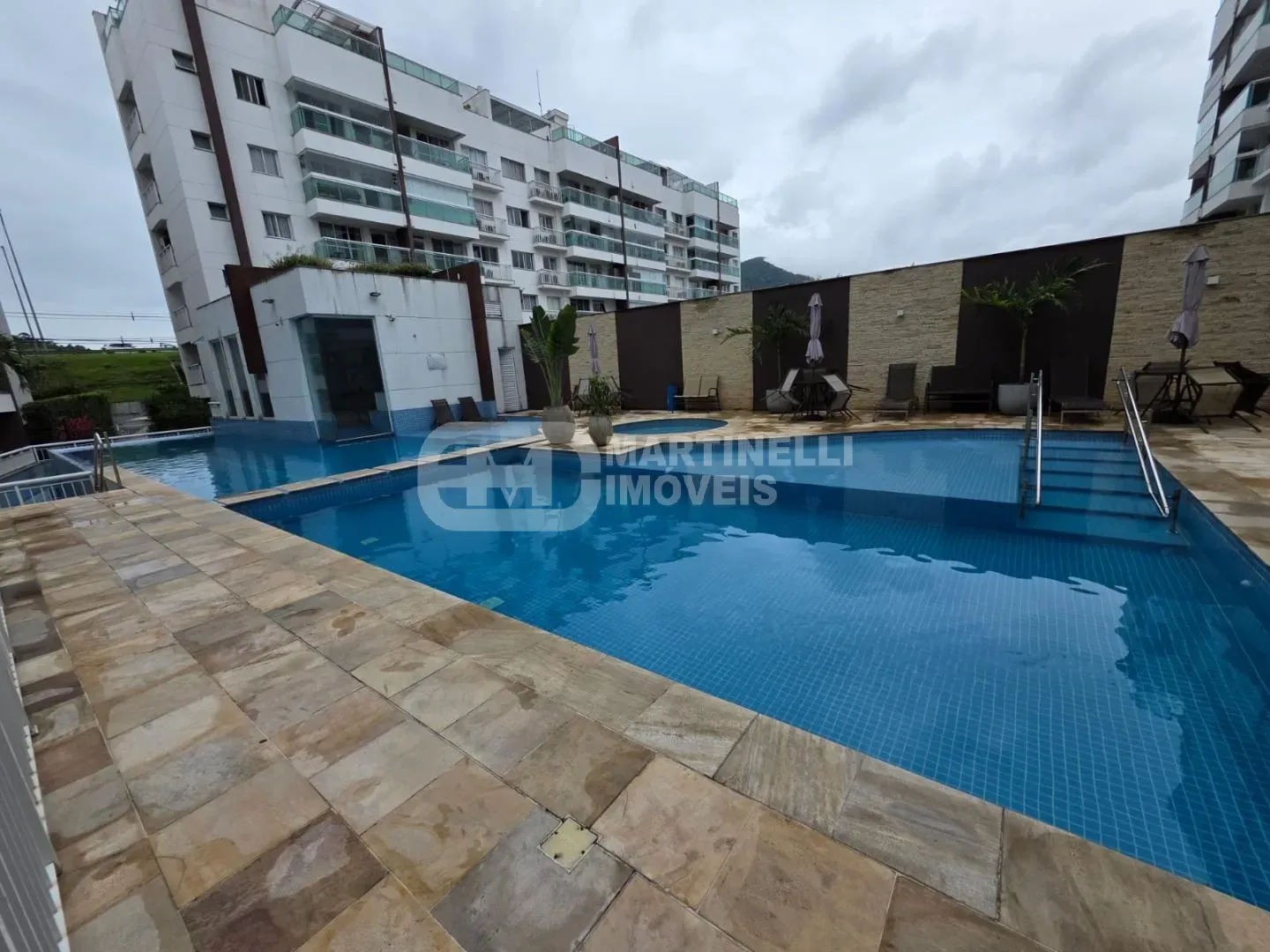 One-bedroom apartment with a mountain view in Rio de Janeiro — photo 13