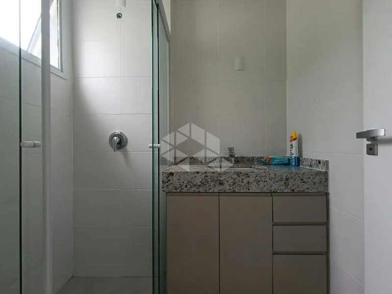 2-bedroom apartment with a home office — photo 3