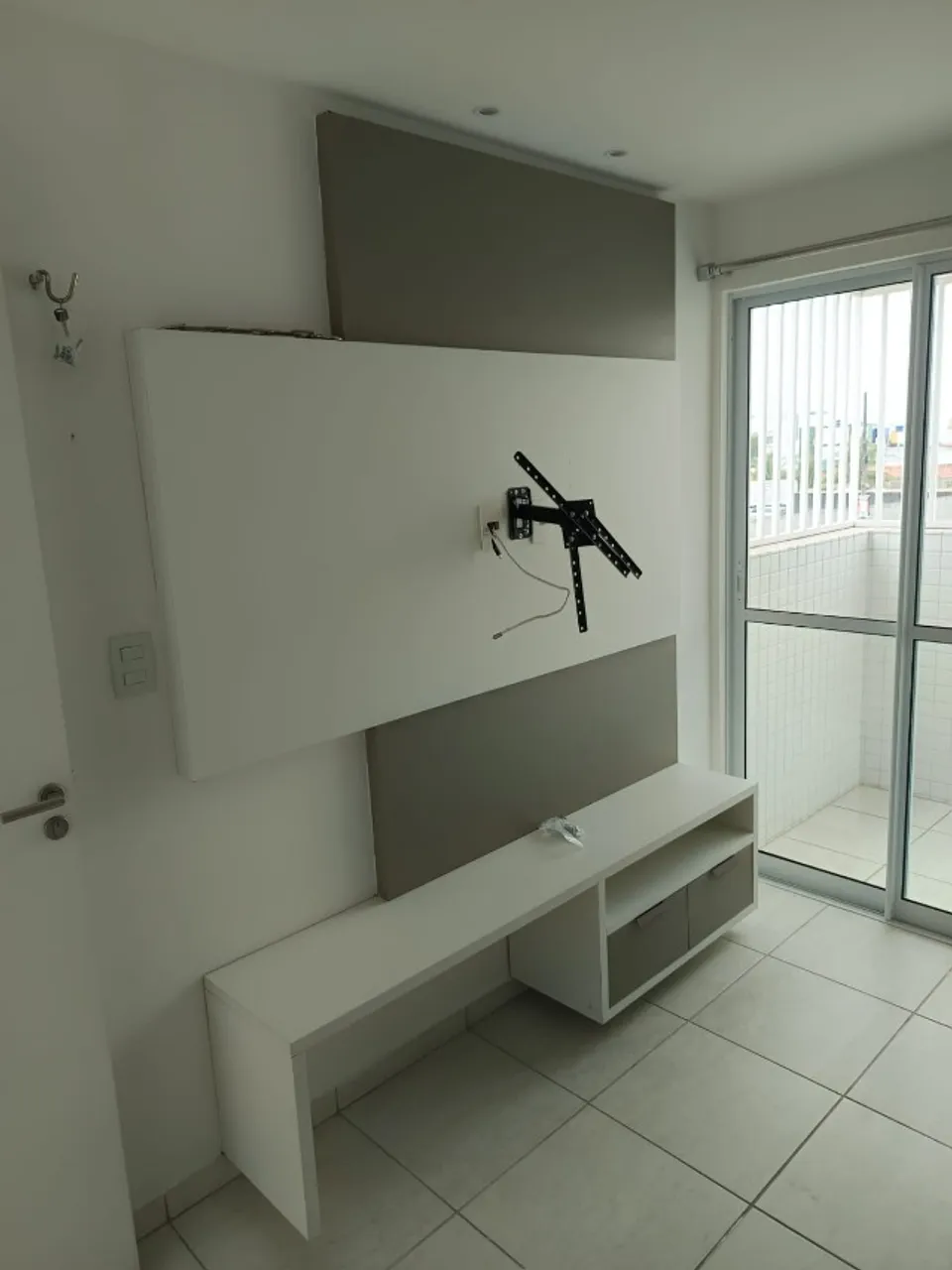 2-bedroom apartment in a building with a gym