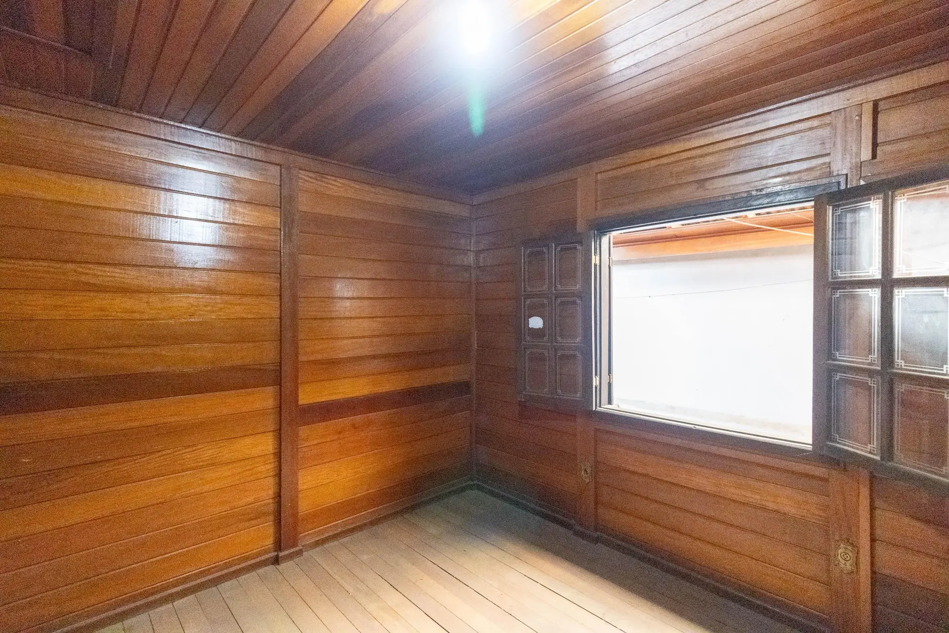 House with 2 bedrooms and a balcony — photo 3