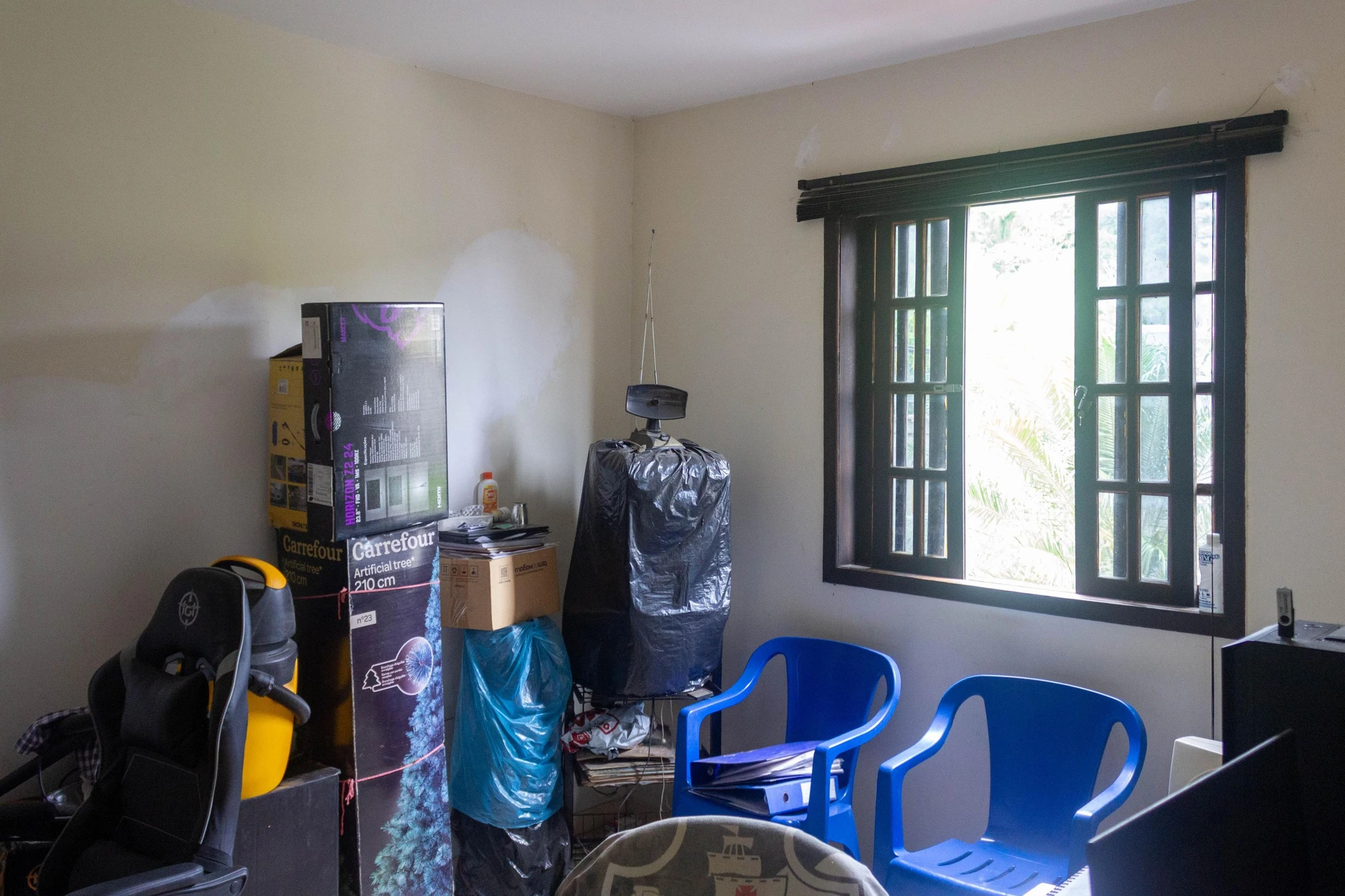 5-bedroom apartment with a washing machine — photo 21