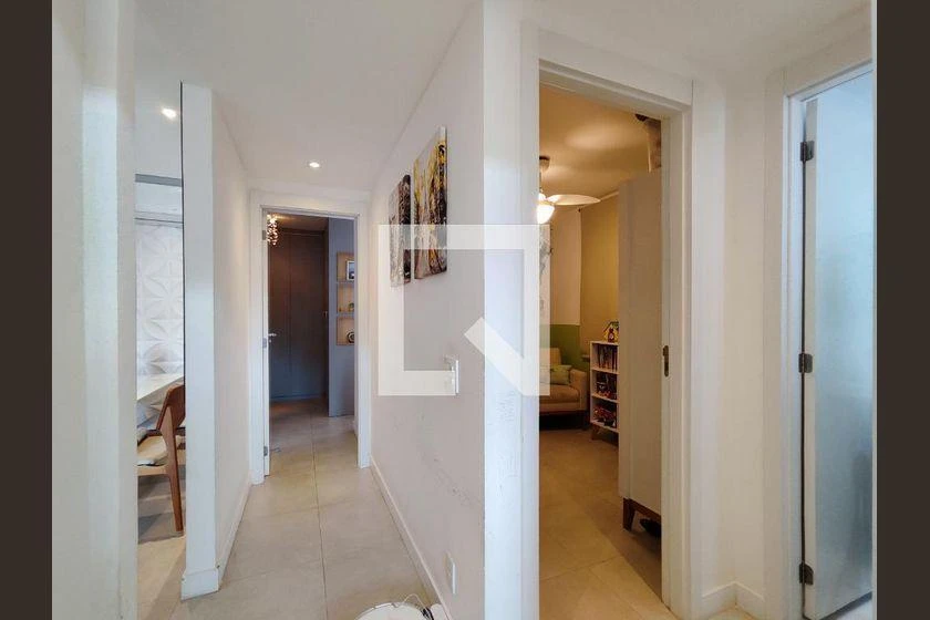 3-bedroom apartment with a mountain view — photo 9