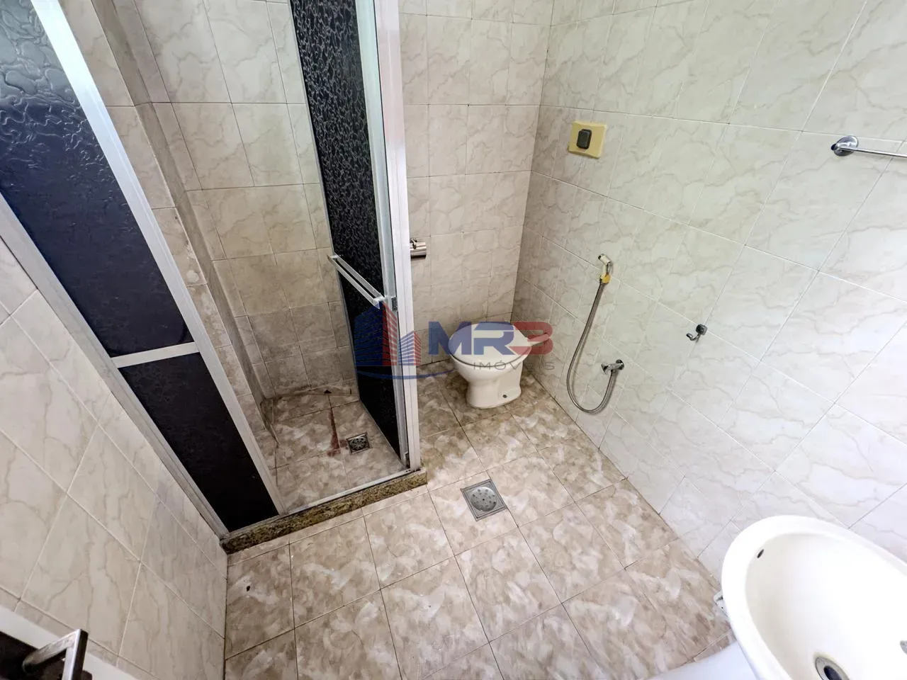 Rental apartment with 2 bedrooms and a balcony — photo 4