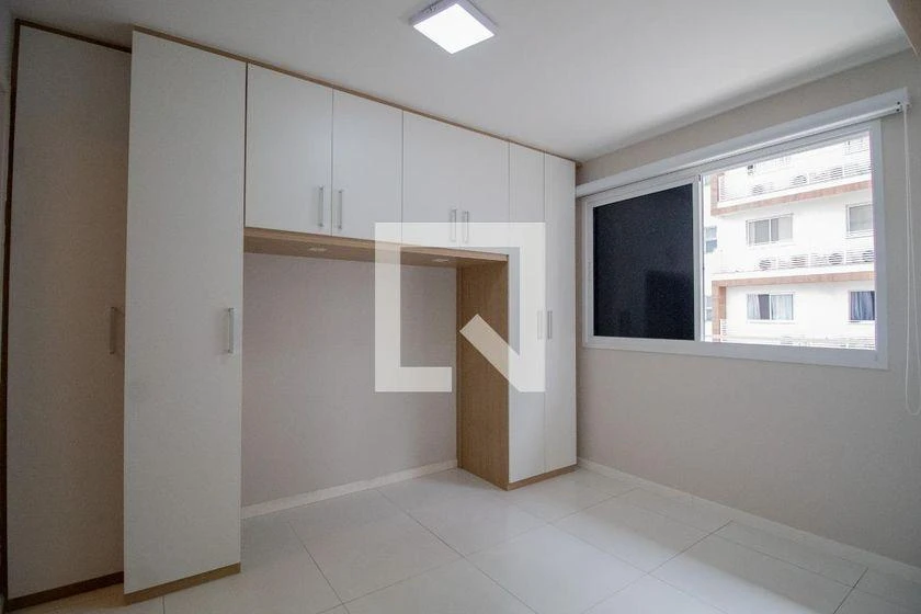 Apartment, 92 m², with a glass-enclosed balcony — photo 19