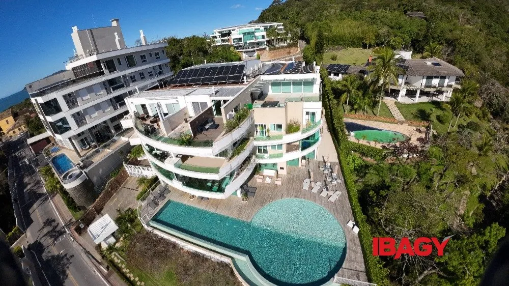 Furnished 454 m² apartment with a gourmet balcony — photo 55