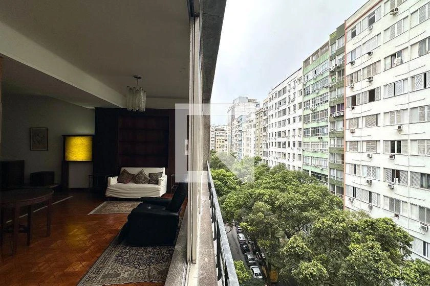 4-bedroom apartment with a water view in Rio de Janeiro — photo 19