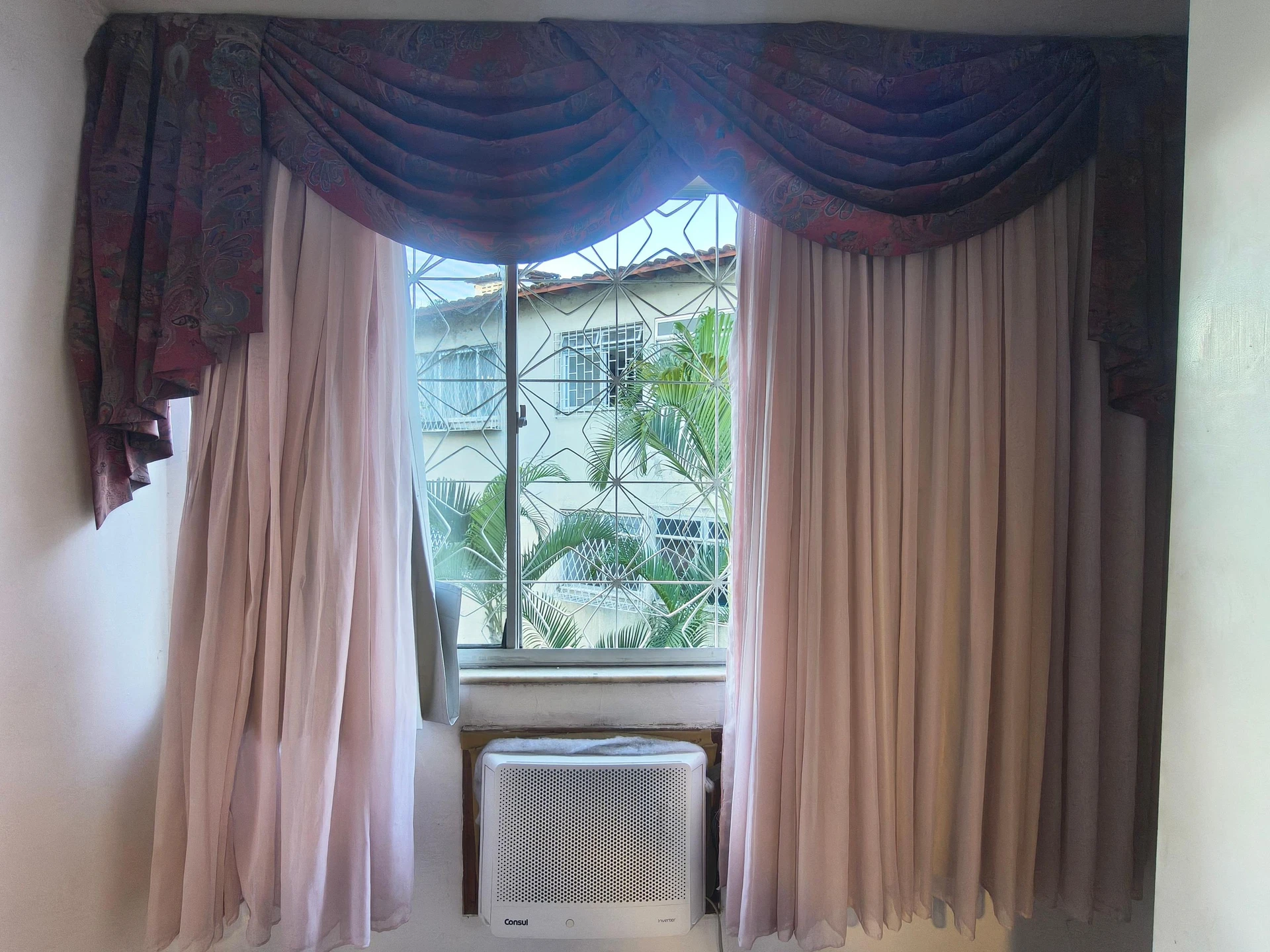 Unfurnished apartment with 2 bedrooms and 1 parking space — photo 23