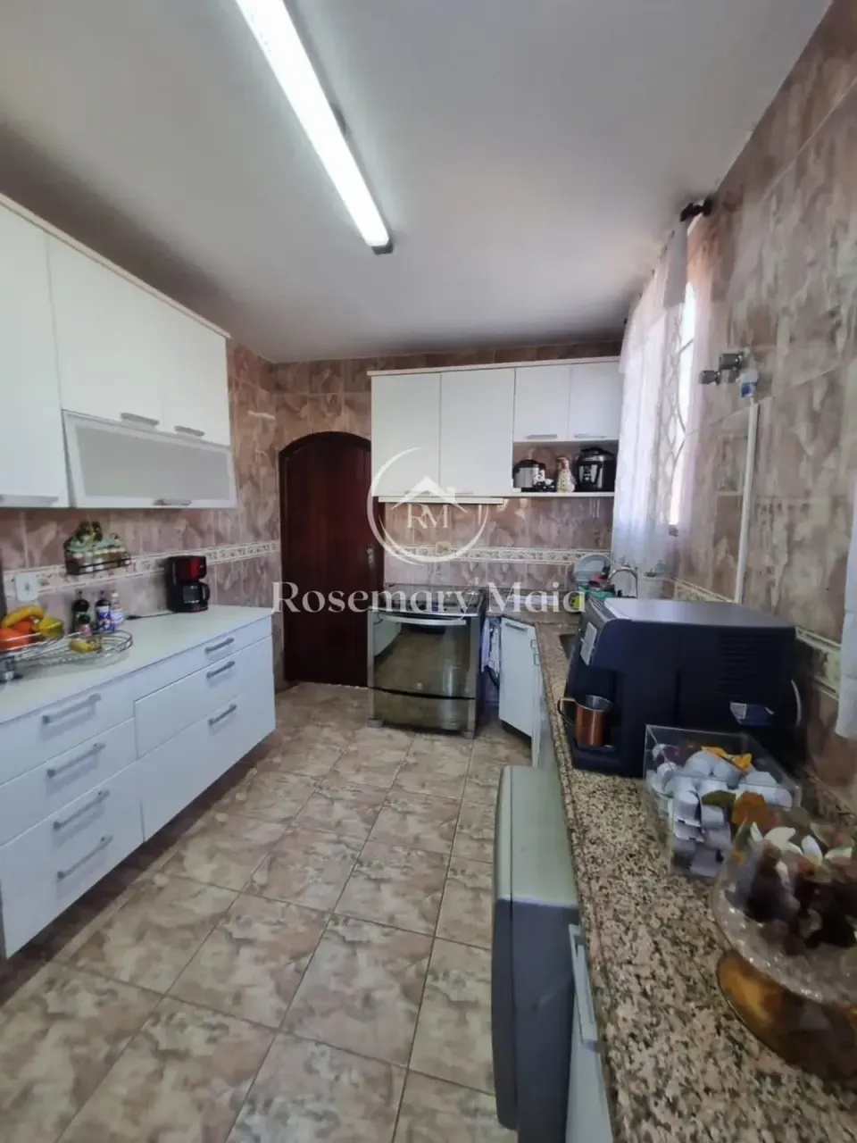Casa mobiliada com 4 quartos e 5 banheiros — photo 10