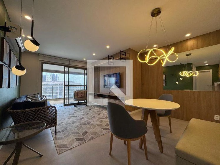Квартира 125 м² с застеклённым балконом и рабочим местом — photo 23