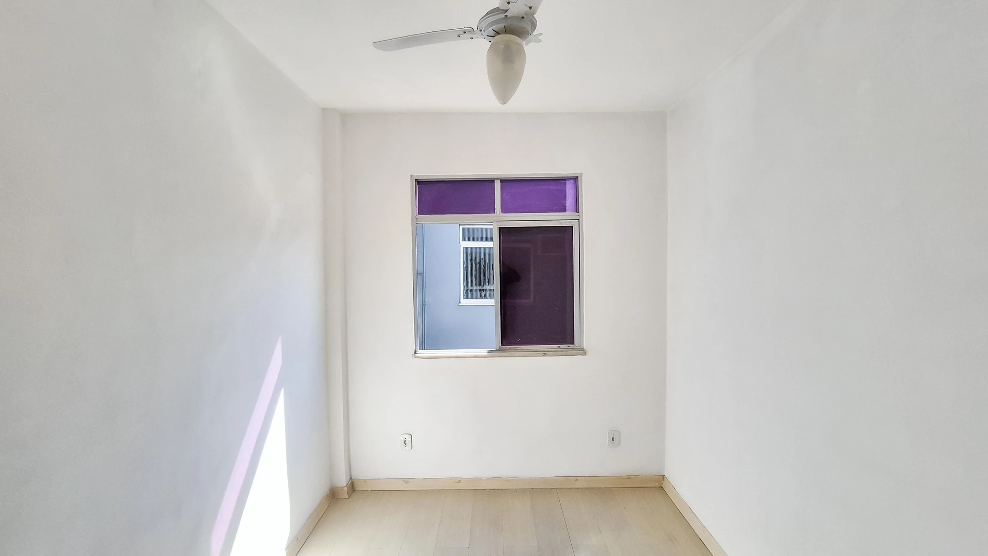 Unfurnished apartment with 2 bedrooms and 1 bathroom — photo 25