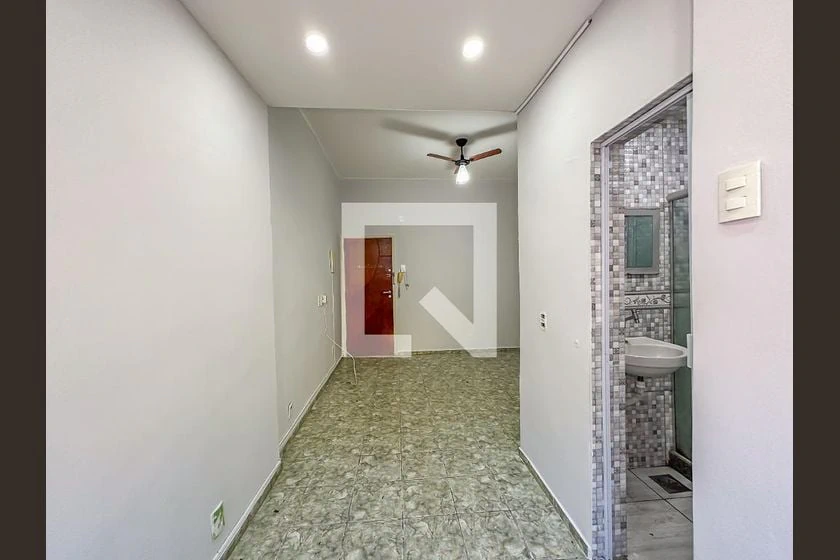 28 m² studio with 1 bedroom and 1 bathroom — photo 21