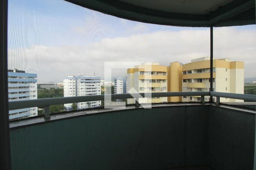 2-bedroom apartment with a home office — photo 29