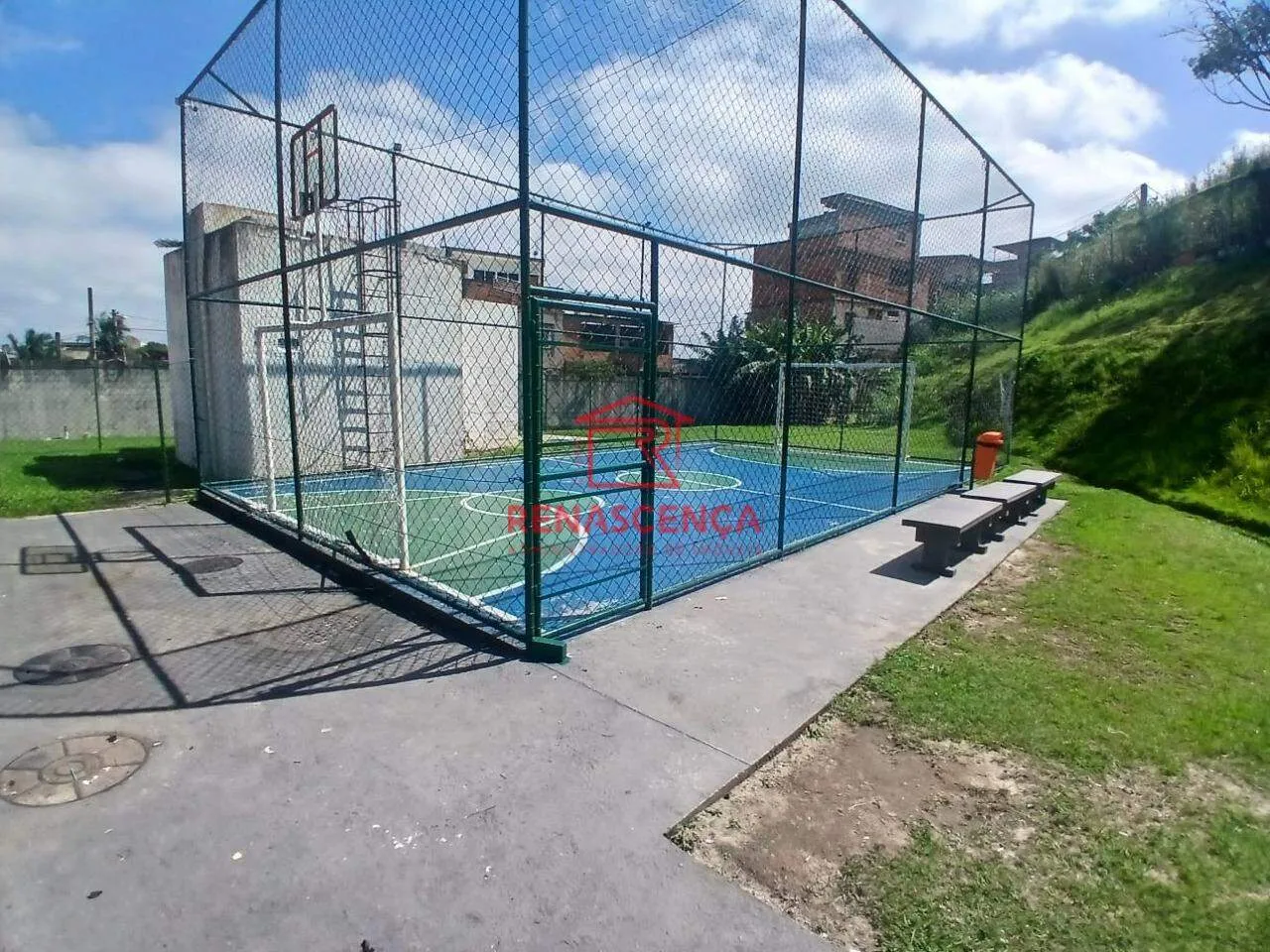 Apartamento de 2 quartos em condomínio com piscina — photo 21