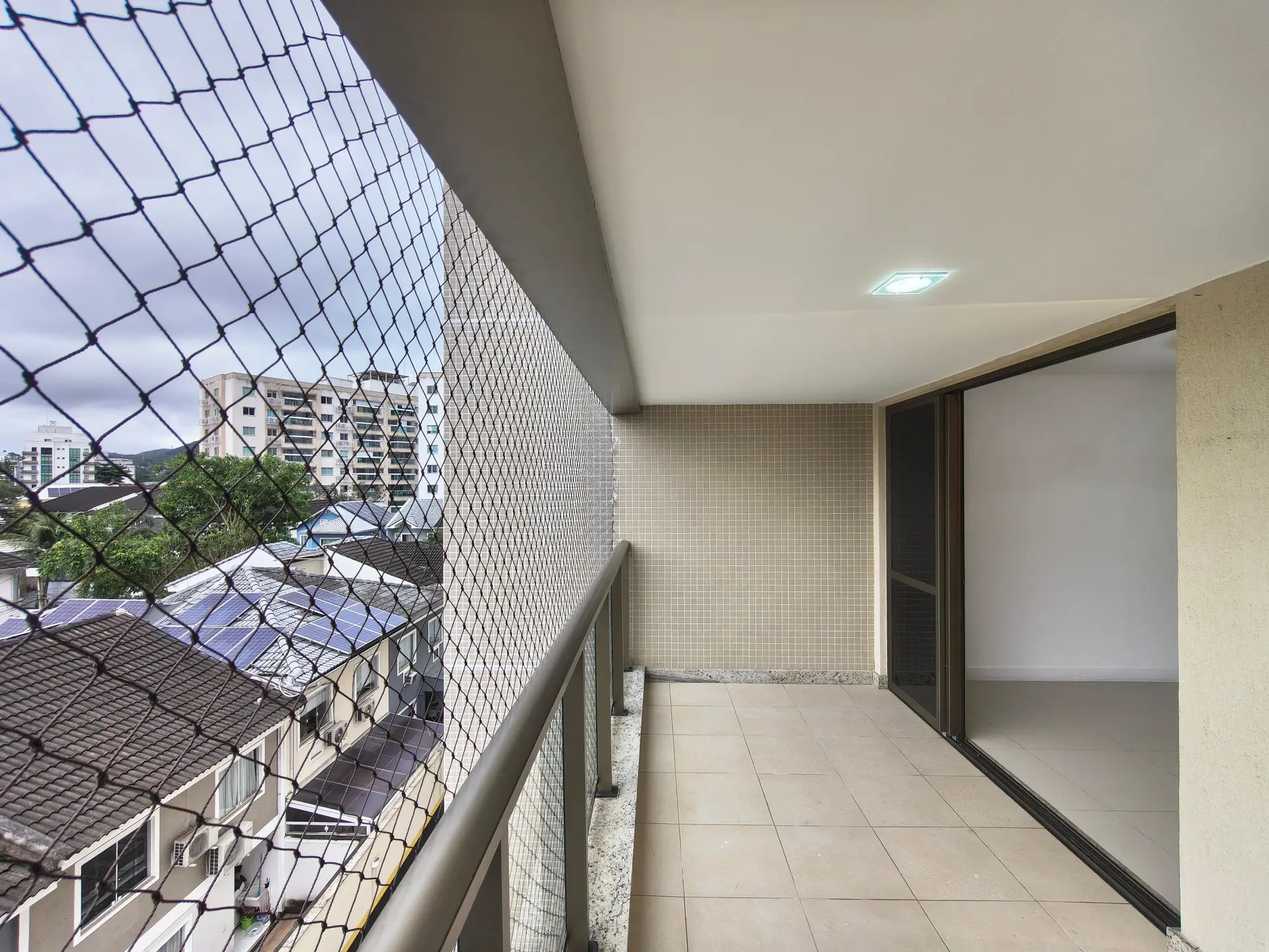 Apartment, 78 m², with a grill on the balcony — photo 12