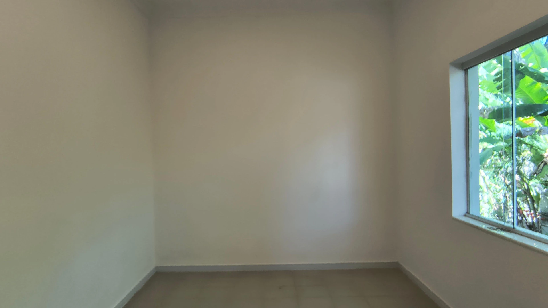 Casa sem mobília com 3 quartos, quintal e churrasqueira — photo 33