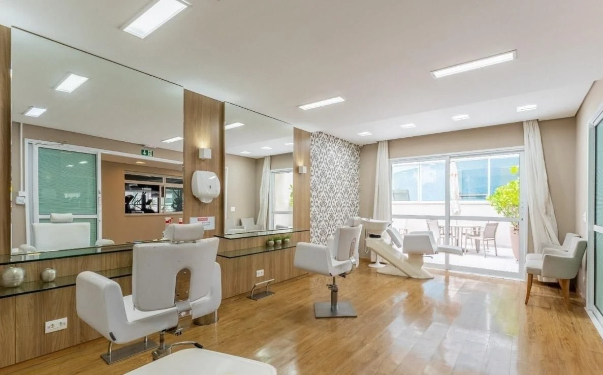 Furnished apartment, 266 m², with a bathtub — photo 37