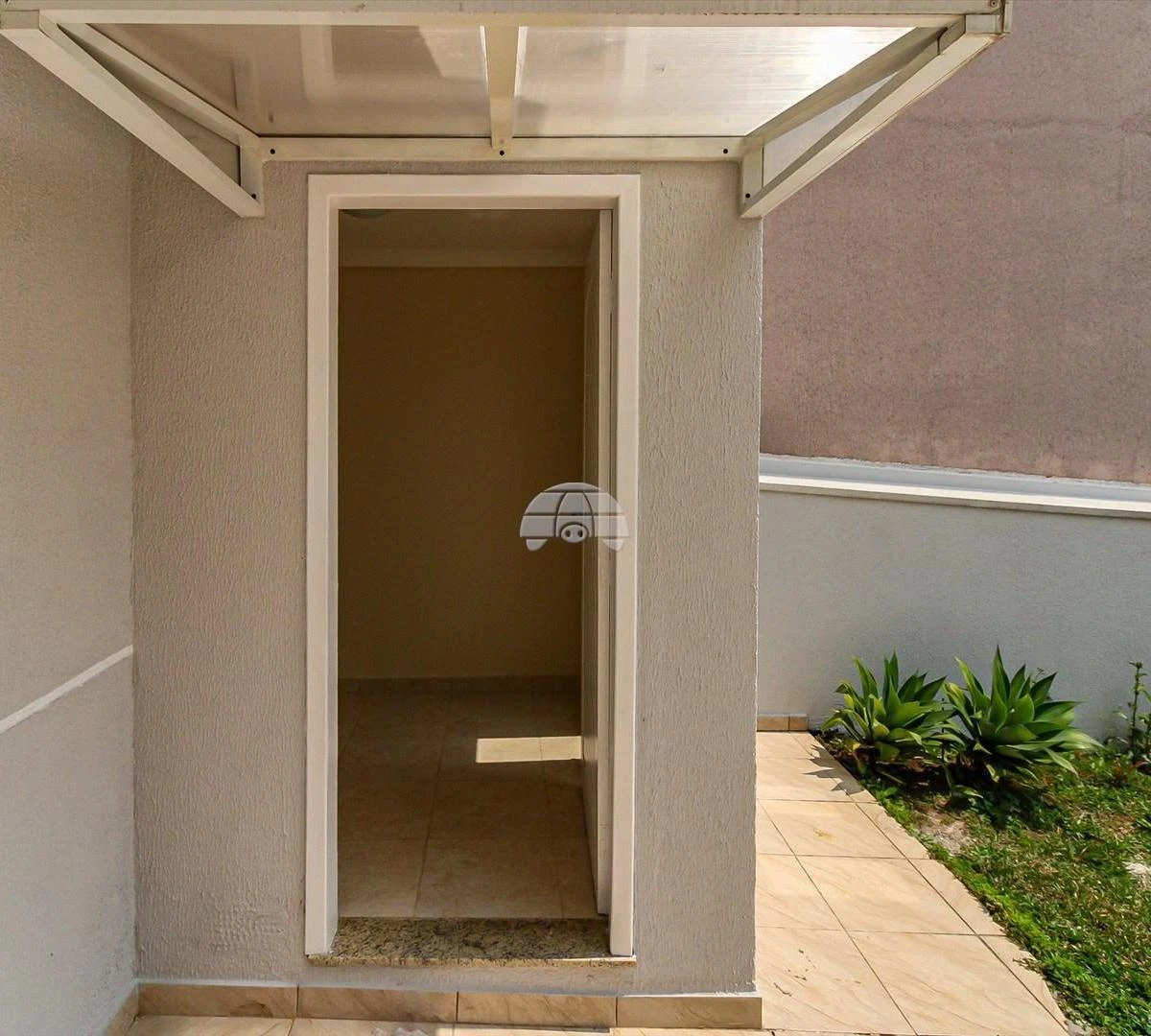 3-bedroom, 100 m² house in Curitiba — photo 36
