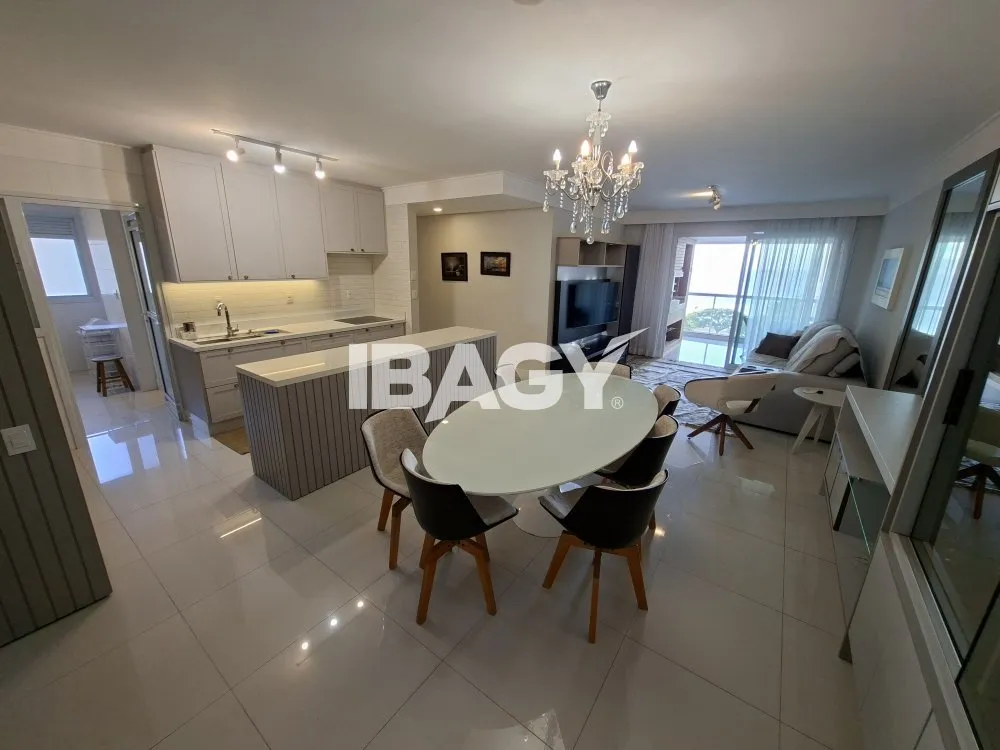 Apartamento amueblado de 3 dormitorios con barbacoa en balcón — photo 39