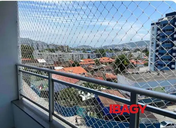 Furnished 100 m² apartment with 3 bedrooms and parking — photo 2