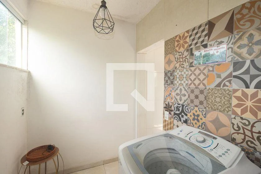 Casa mobiliada com 2 quartos, 1 banheiro e 80 m² — photo 33