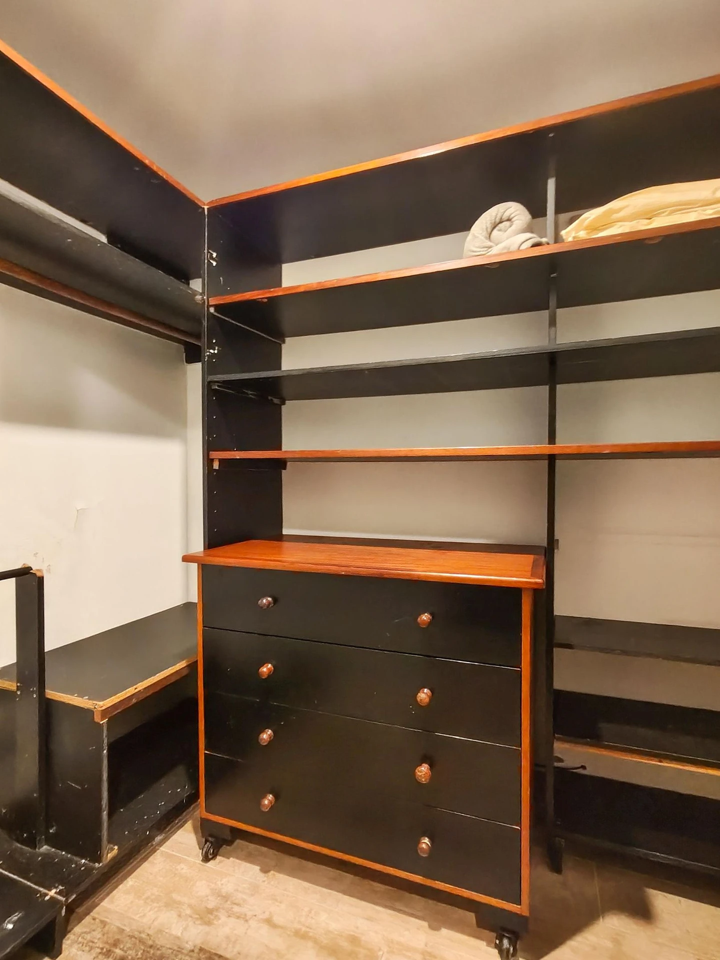 Мебльована студія 45 м² — photo 2