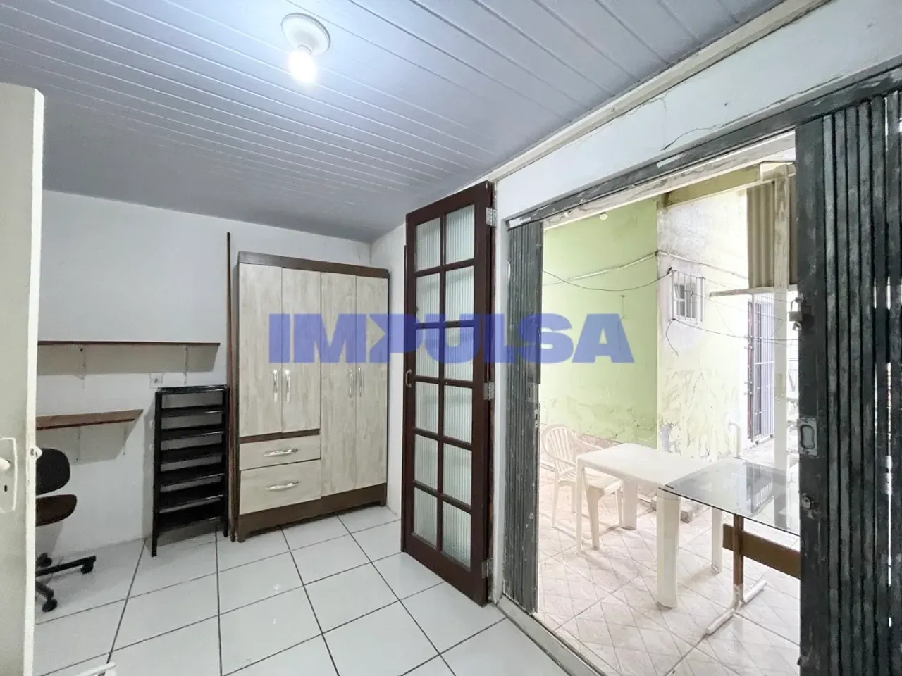 Furnished studio, 15 m², with a home office — photo 11