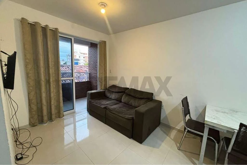 2-bedroom apartment with a balcony and private BBQ — photo 2