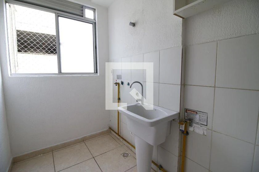 2-bedroom apartment in a building with a pool — photo 15