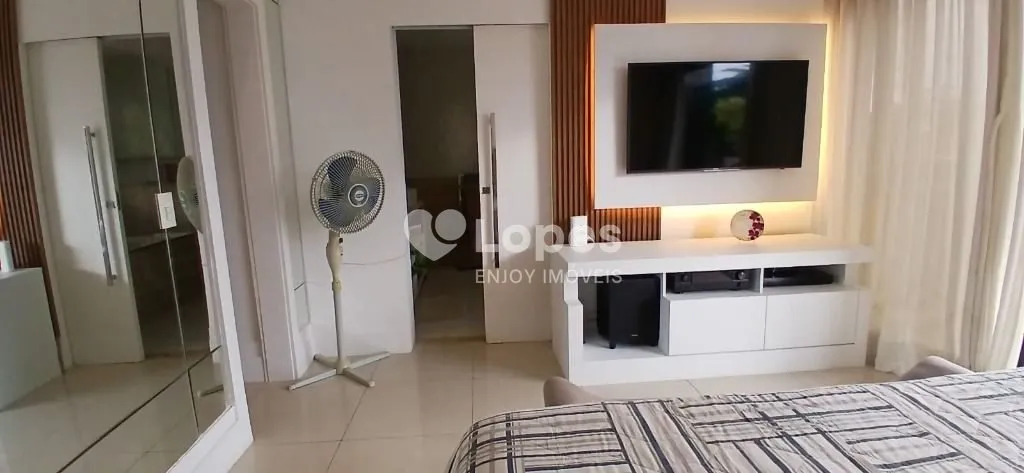 390 m² apartment with a private BBQ area — photo 28