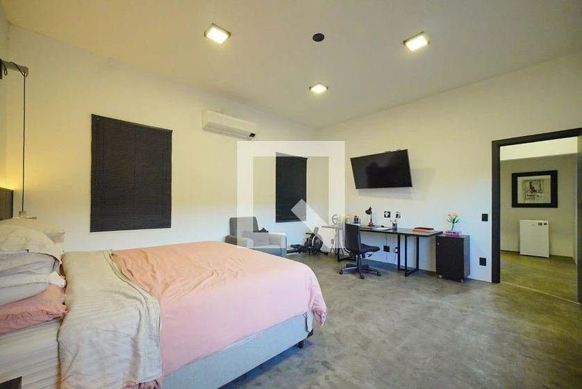 Mountain view in a 5-bedroom house, 330 m² — photo 4
